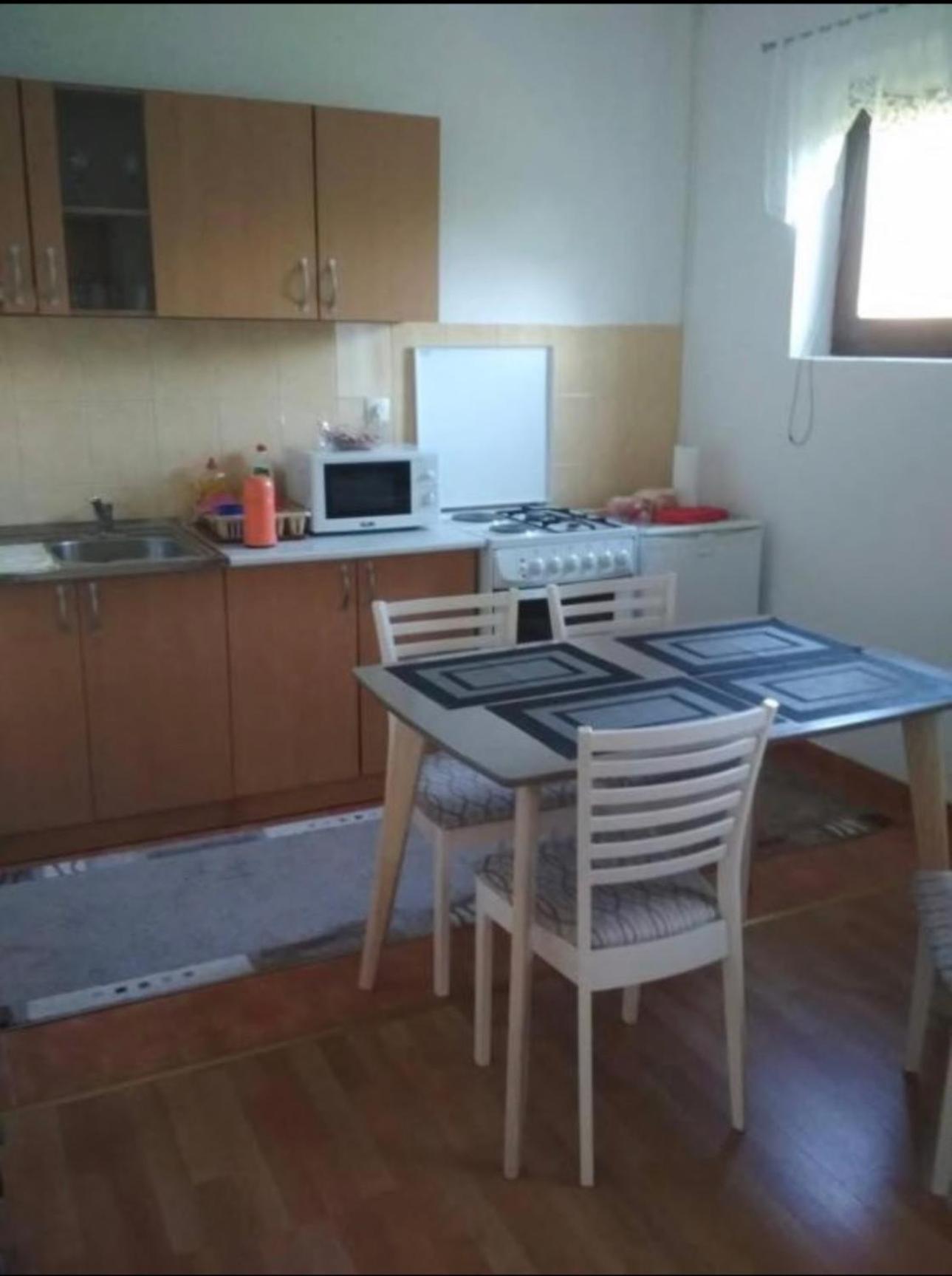 Apartament Apartman Jezerce 71 Zewnętrze zdjęcie